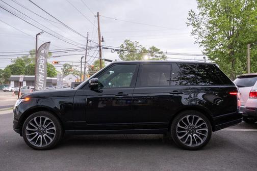 Borealis Black Ultra Metallic Gloss 2019 Land Rover Range Rover 5.0L V8 Supercharged