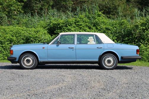 1989 Rolls-Royce Silver Spur 