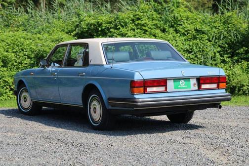 1989 Rolls-Royce Silver Spur 