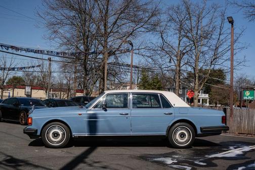 1989 Rolls-Royce Silver Spur 