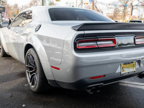 2019 Dodge Challenger R/T Scat Pack Widebody
