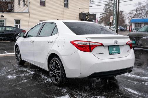 2015 Toyota Corolla S Plus