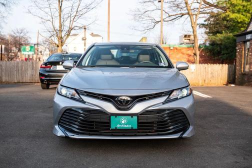 Celestial Silver Metallic 2019 Toyota Camry LE