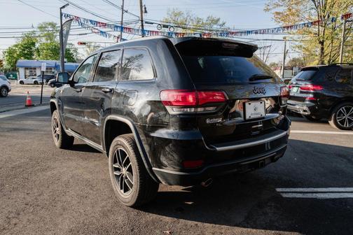 2017 Jeep Grand Cherokee Trailhawk