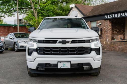 Summit White 2023 Chevrolet Silverado 1500 RST