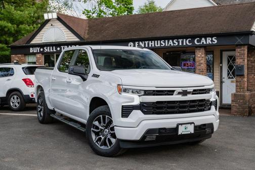 Summit White 2023 Chevrolet Silverado 1500 RST
