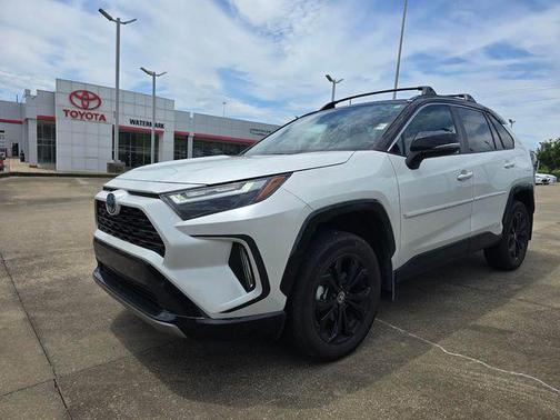 2024 Toyota RAV4 Hybrid SE