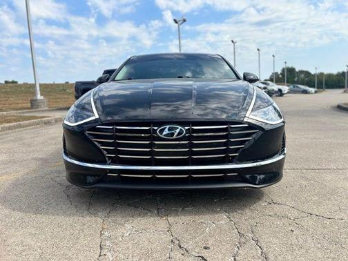 2021 Hyundai SONATA SE