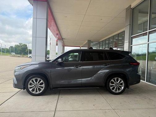 2021 Toyota Highlander Hybrid Limited