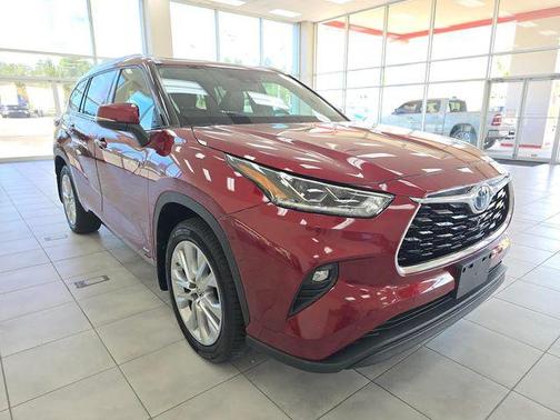 2020 Toyota Highlander Hybrid Limited
