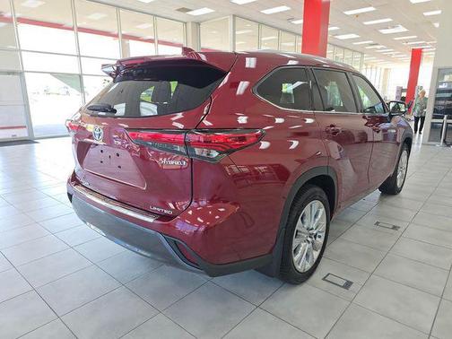 2020 Toyota Highlander Hybrid Limited