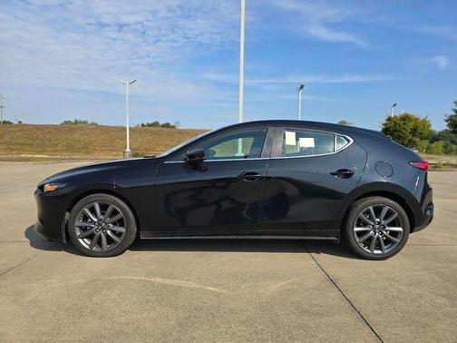 2024 Mazda Mazda3 FWD w/Preferred Package