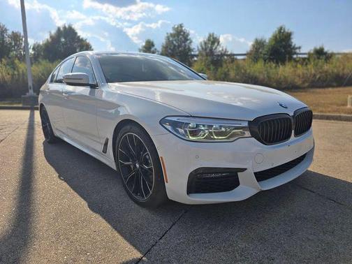 2019 BMW 540 540i