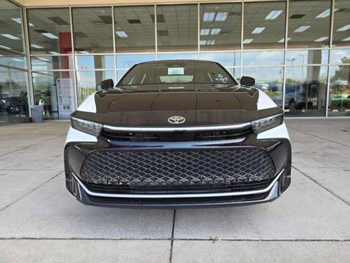 2026 Toyota Crown Platinum