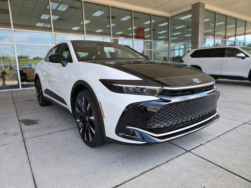 2026 Toyota Crown Platinum