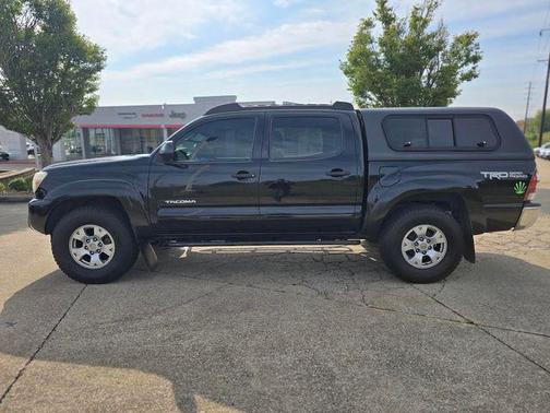 2013 Toyota Tacoma Base