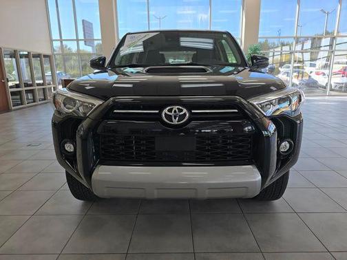 2024 Toyota 4Runner TRD Off Road