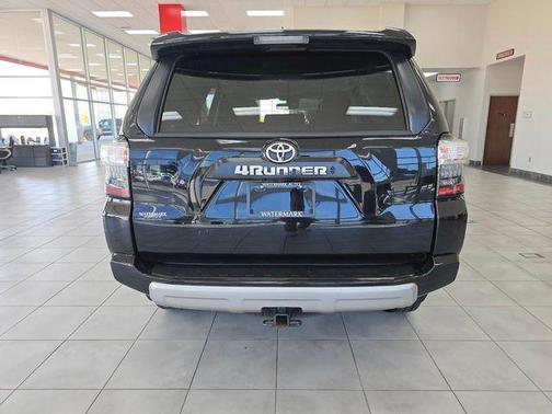 2024 Toyota 4Runner TRD Off Road