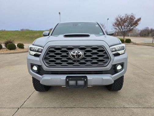 2020 Toyota Tacoma TRD Sport