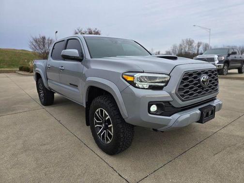 2020 Toyota Tacoma TRD Sport