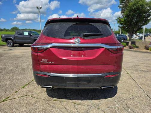 2020 Buick Enclave Essence