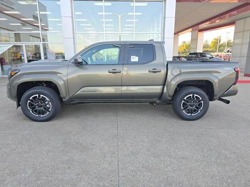 2025 Toyota Tacoma TRD Sport