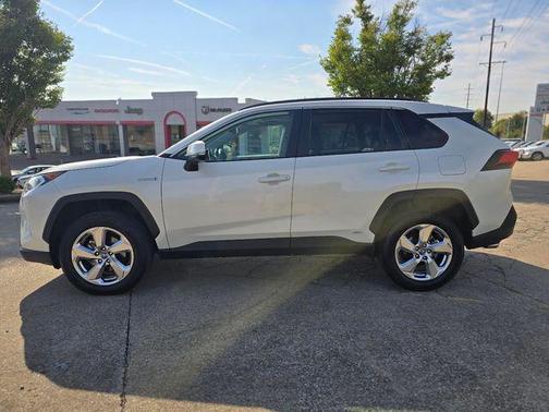 2021 Toyota RAV4 Hybrid XLE Premium