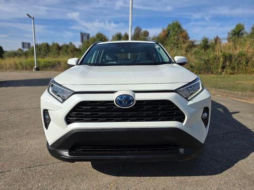 2021 Toyota RAV4 Hybrid XLE Premium
