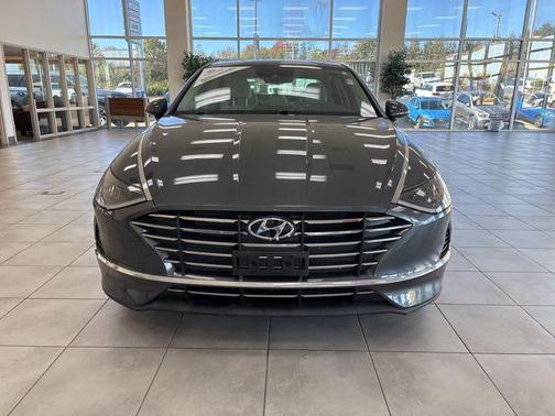 2023 Hyundai SONATA SE