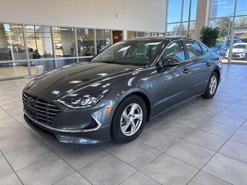 2023 Hyundai SONATA SE