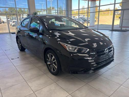 2024 Nissan Versa 1.6 S
