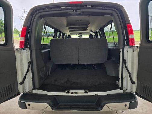 2021 Chevrolet Express 3500 LT