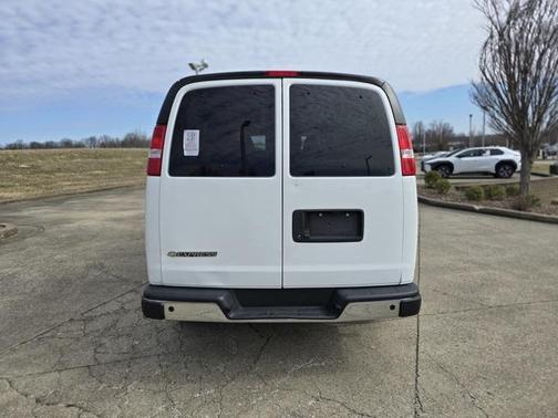 2021 Chevrolet Express 3500 LT
