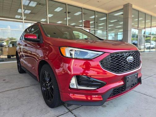 2021 Ford Edge ST Line