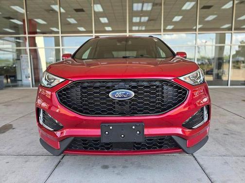 2021 Ford Edge ST Line