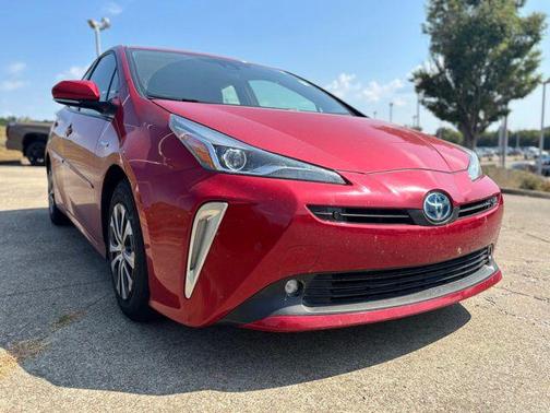 2021 Toyota Prius LE