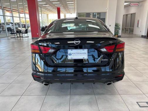 2024 Nissan Altima 2.5 SL