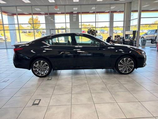 2024 Nissan Altima 2.5 SL