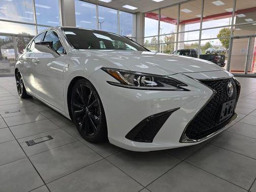 2022 Lexus ES 350 F Sport