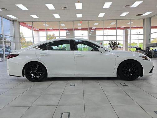 2022 Lexus ES 350 F Sport