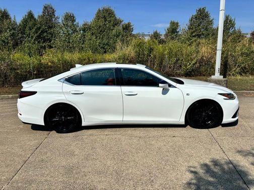 2022 Lexus ES 350 F Sport