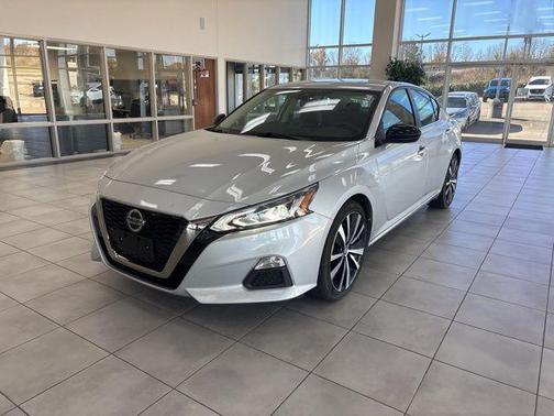 2021 Nissan Altima 2.5 SR
