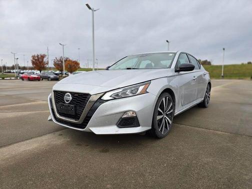 2021 Nissan Altima 2.5 SR