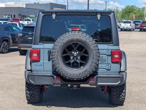 2025 Jeep Wrangler 4xe Willys