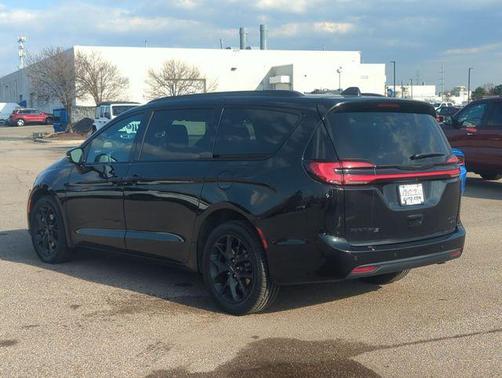 2021 Chrysler Pacifica Limited