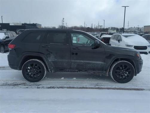 2020 Jeep Grand Cherokee Altitude