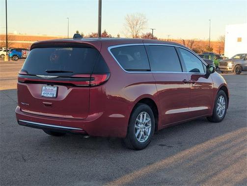 2026 Chrysler Pacifica L