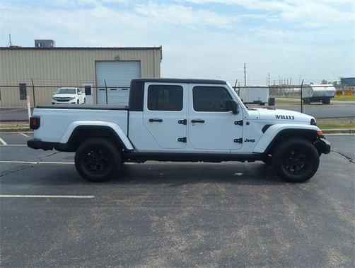 2021 Jeep Gladiator Willys 4x4