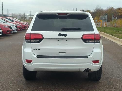 2021 Jeep Grand Cherokee Laredo