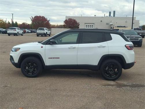2023 Jeep Compass Trailhawk
